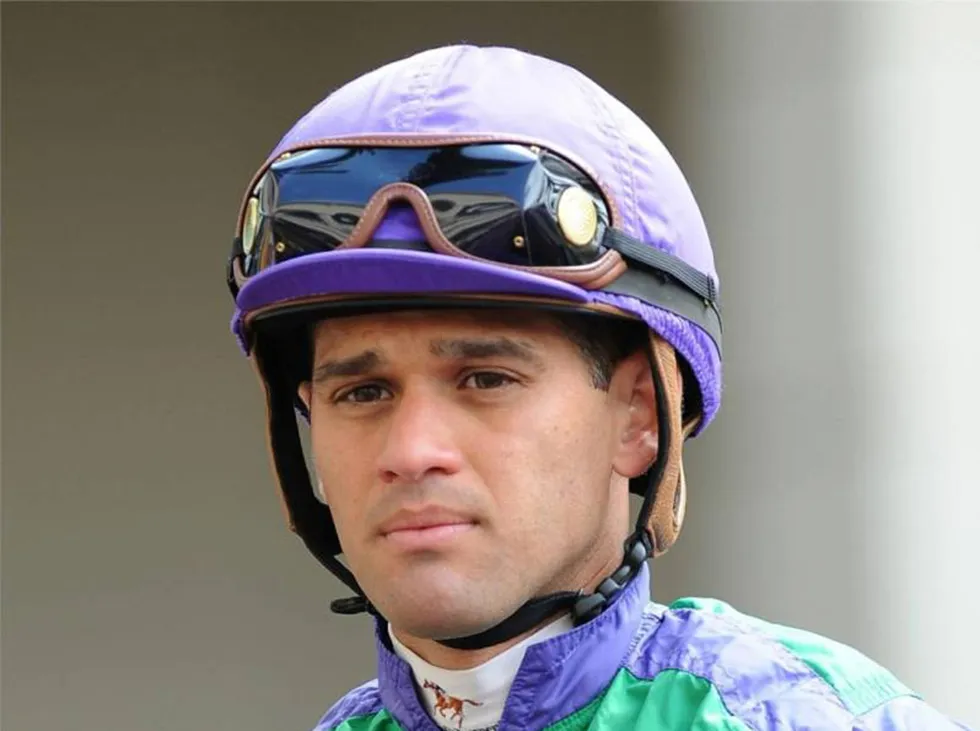 Javier José Castellano listo para salir a la pista