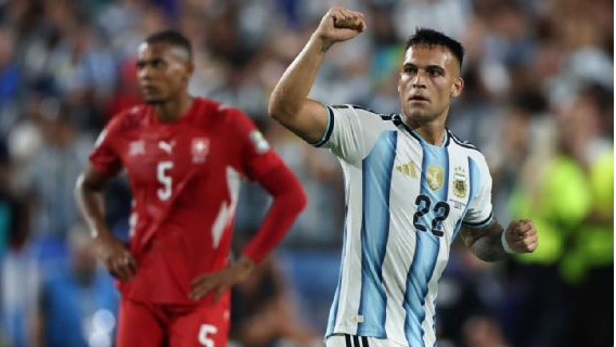 Argentina e Inglaterra se enfrentaran en semifinales