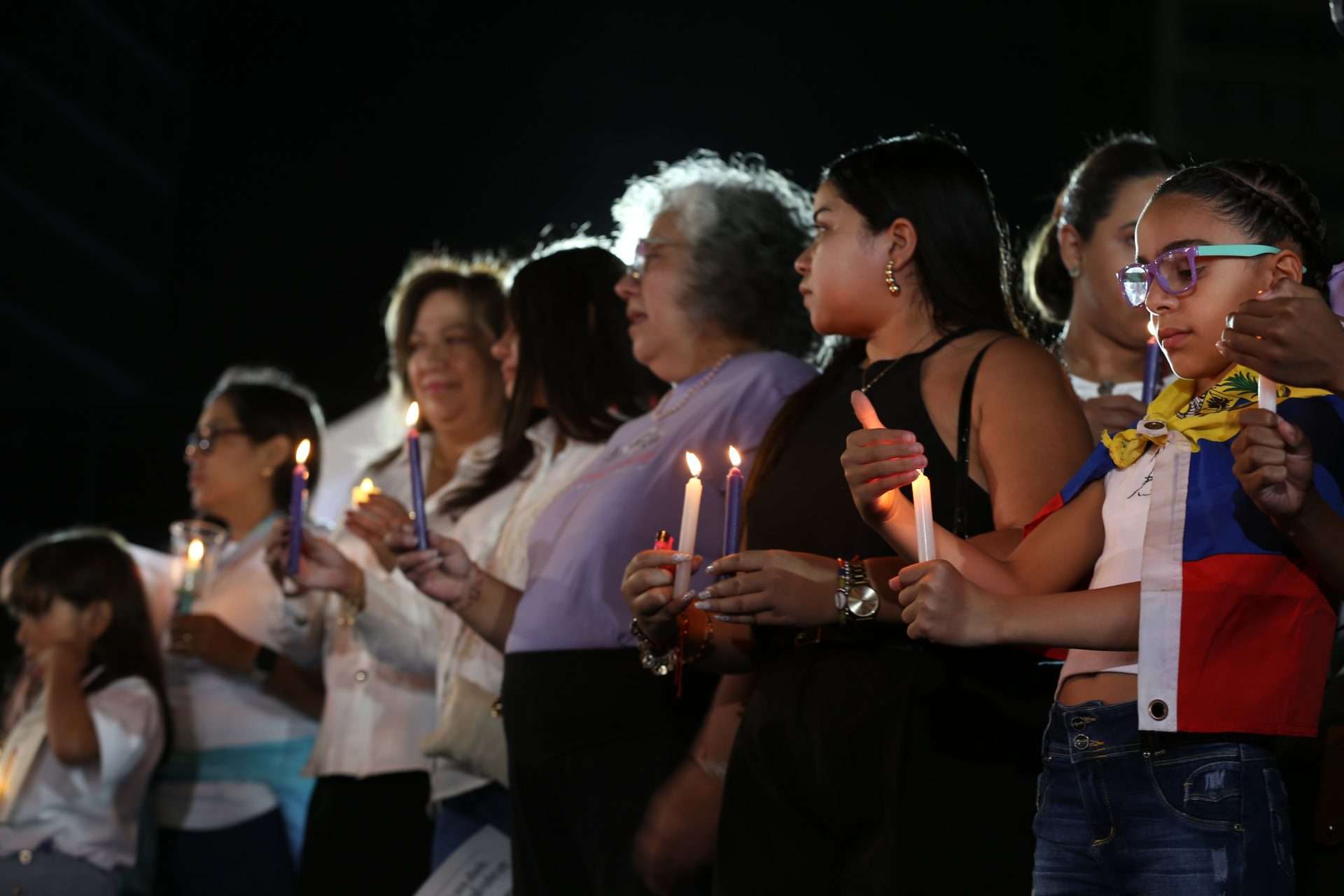 A un mes del doblete sísmico Venezuela se une en oración