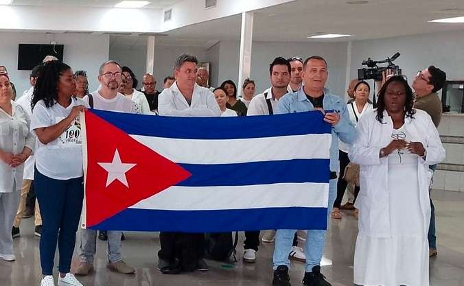 Cuba denuncia que EEUU presiona para frenar sus misiones médicas