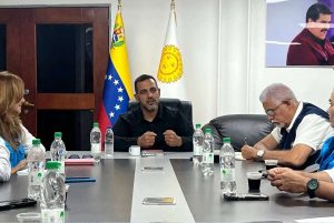 Expertos aportan estrategias de atención al pueblo de La Guaira