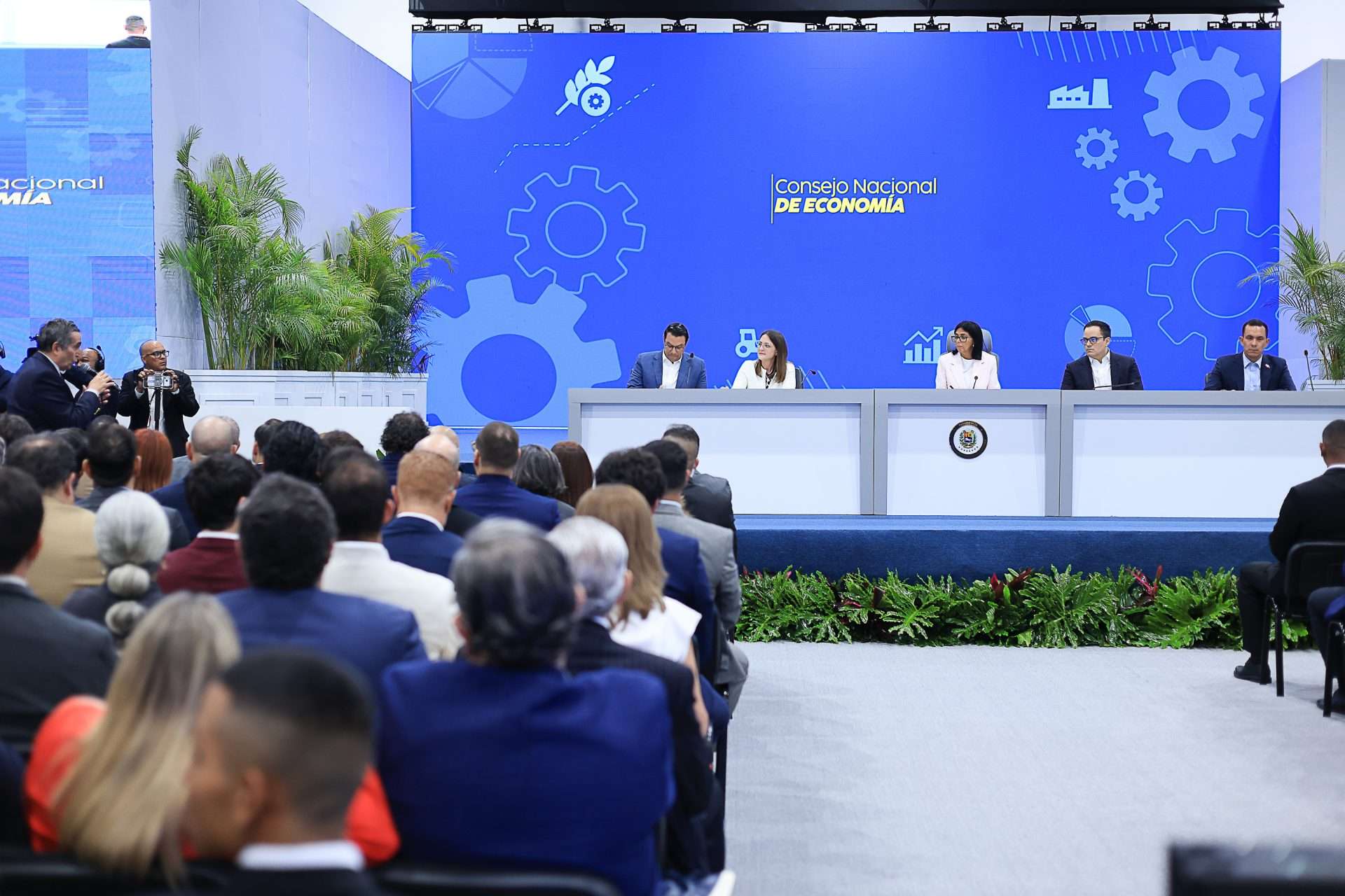 Delcy Rodríguez: tendremos una nueva La Guaira