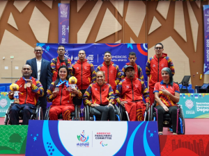 Quijada y Fernández lideraron para tenis de mesa