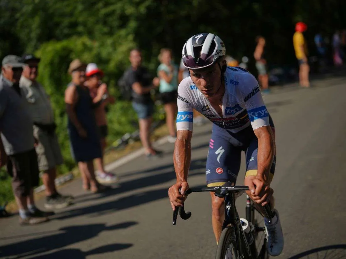 Evenepoel gana la contrarreloj en el Tour de Francia