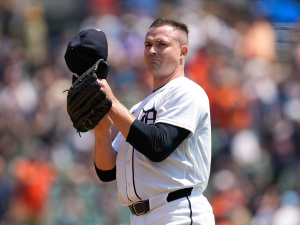 Tarik Skubal alcanza los 1.000 ponches con los Tigres de Detroit
