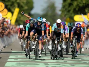 Tim Merlier se llevó la octava etapa del Tour de Francia