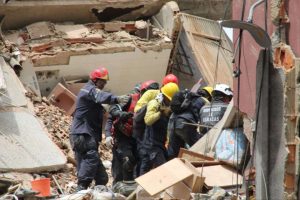 Más de 10 mil metros cúbicos de escombros han sido recolectados en Caracas