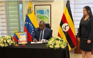 Venezuela agradece muestras de solidaridad de Uganda y la Rasd