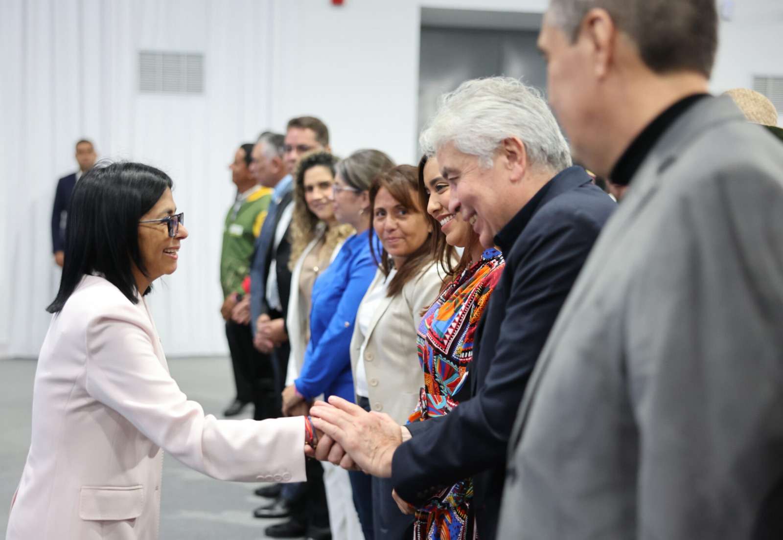 Consejo Nacional de Economía aborda plan estratégico "Venezuela Renace"