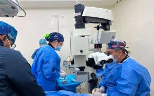 Realizan 15 cirugías oftalmológicas en hospital de Lídice de Caracas