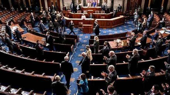Congresistas de EEUU piden fin de las sanciones