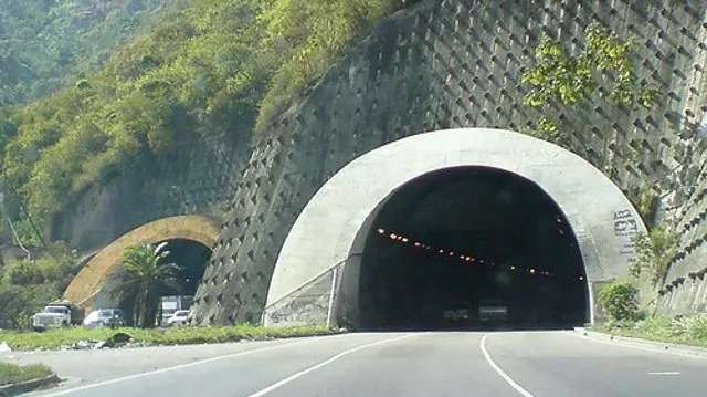 Avanza en un 90% trabajos en la autopista Gran Mariscal de Ayacucho