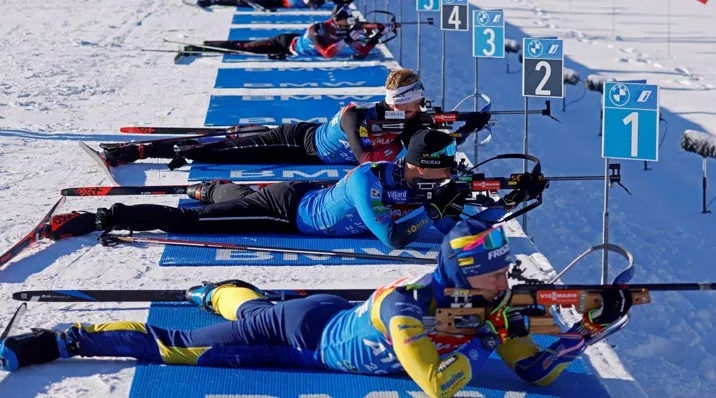 Por qué en biatlón el orden de los puestos de tiro influye en la carrera