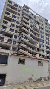 Cifras oficiales: 4.490 personas fallecidas tras los terremotos
