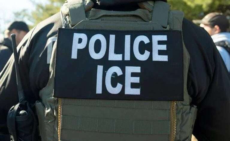 Acusan al FBI de ocultar pruebas en el caso de mexicano asesinado por ICE