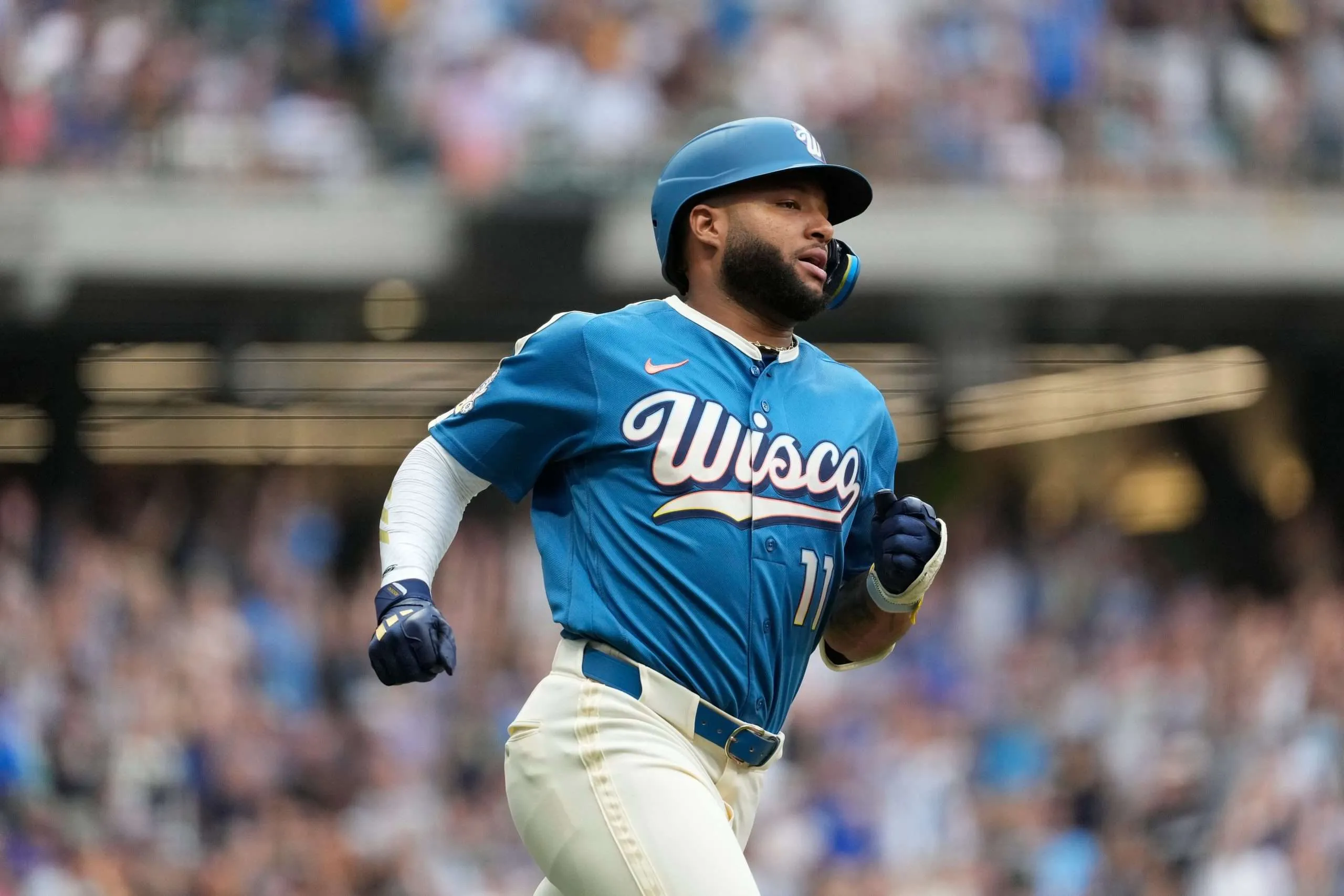 Jackson Chourio despacha jonrón pese a la caída de Milwaukee