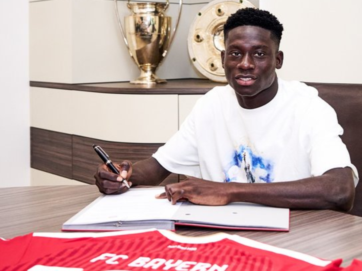 El Bayern Múnich asegura al talento Bara Sapoko Ndiaye