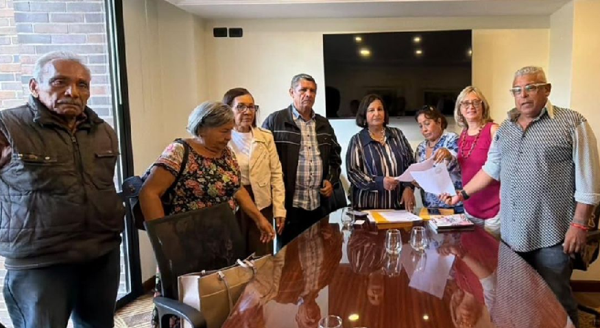 Dinorah Figuera se reunió con pensionados y jubilados e incorporan la grave situación en la mesa de diálogo