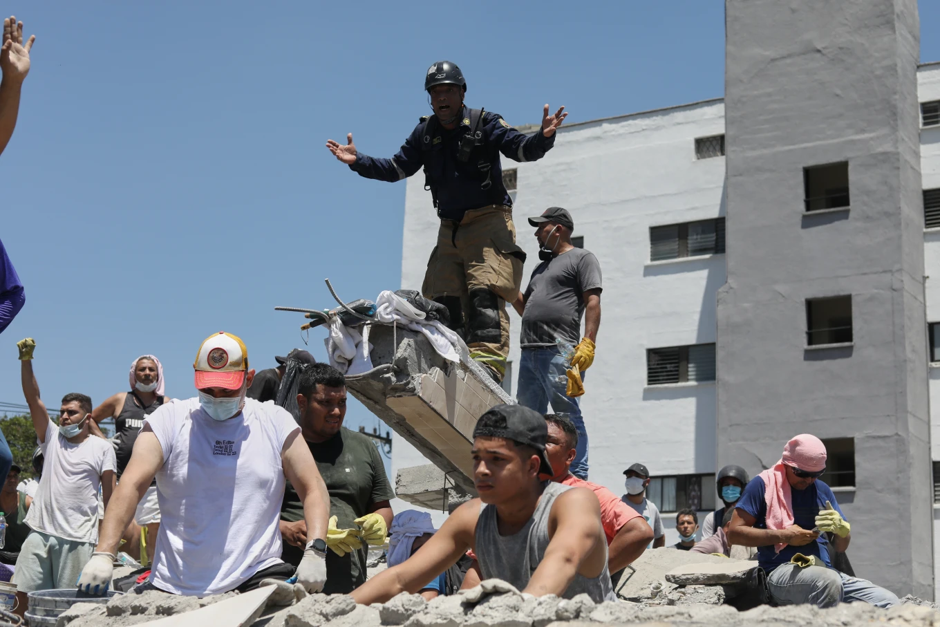 Presidente de Colombia desde Quibdó anunció subsidios para los damnificados y el traslado de heridos a Medellín