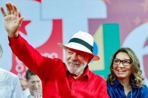 Partido de los Trabajadores oficializa candidatura de Lula a la reelección