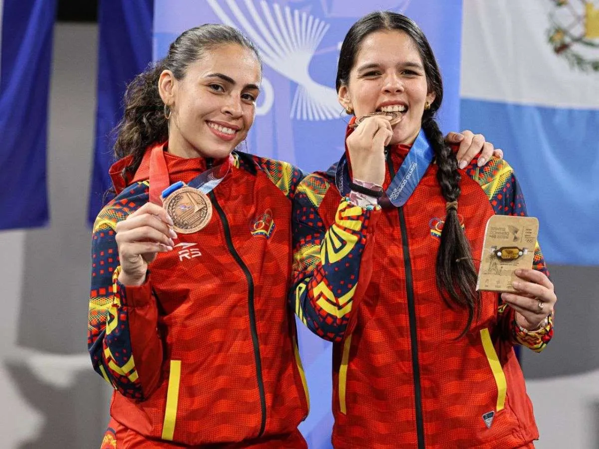 Moros y Paredes compartieron podio