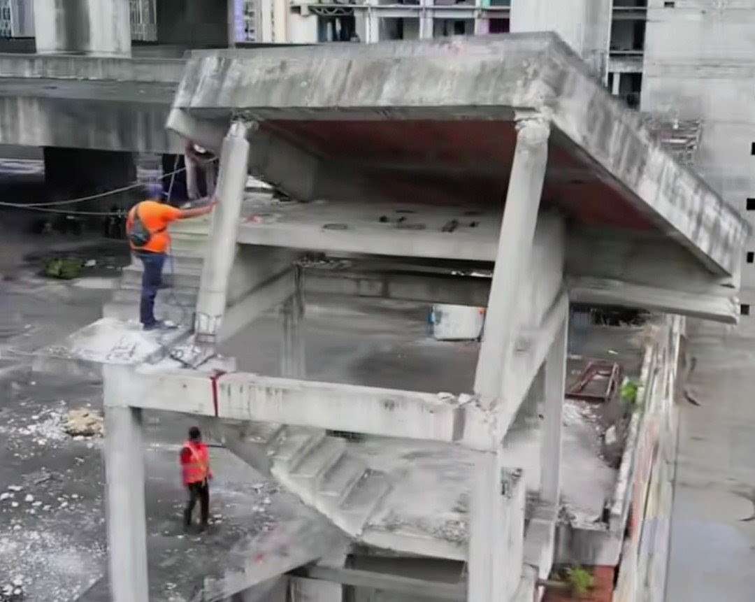 En 72% avanza demolición controlada de la fosa de ascensores en la Torre de David