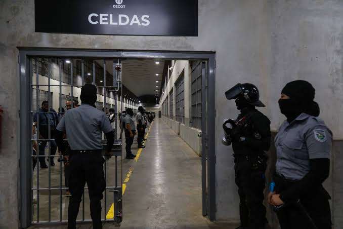 Aumenta número de muertos bajo custodia en cárceles de El Salvador